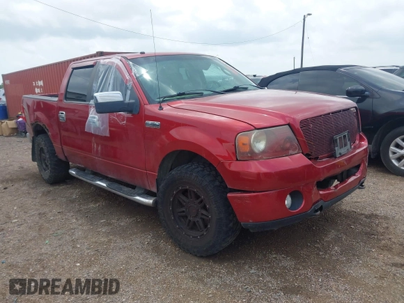 2007 Ford F-150 XLT with VIN 1FTPW14587FB72289, listed as a IAAI auction lot 42024069 with 195,520 mi miles. Bid and sale history available at carsss.com. Image 1.