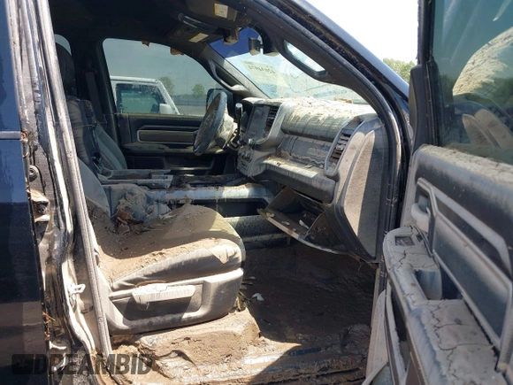 2022 Ram 2500 Big Horn with VIN 3C6UR5DL7NG221484, listed as a IAAI auction lot 42034974 with Not provided miles and . Bid and sale history available at DreamBid. Image 5.