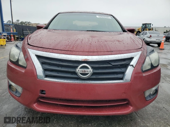 2013 Nissan Altima S with VIN 1N4AL3AP4DN446935, listed as a Copart auction lot 42026335 with 189,764 mi miles and Salvage Title. Bid and sale history available at DreamBid. Image 5.
