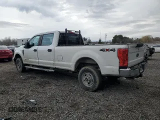 2017 Ford F-350 Platinum z VIN 1FT8W3BT4HEE75790, wystawiony jako Copart lot #53556105 z przebiegiem 546 574 mil mil oraz Szkoda całkowita • Salvage title. Historia ofert i sprzedaży dostępna na DreamBid. Obrazek 2.