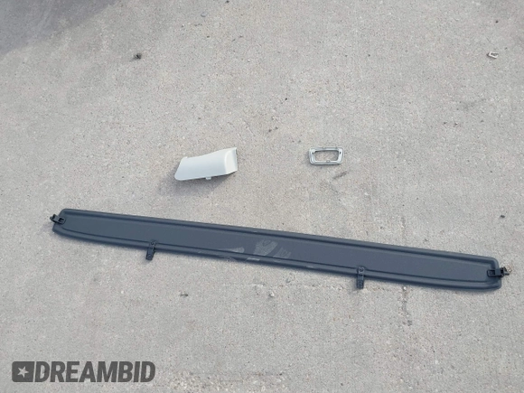 2022 Volvo XC60 Inscription с VIN YV4062RLXN1083510, выставлен на аукционе IAAI как лот 41739629 с пробегом 34 627 миль миль и . История ставок и продаж доступна на DreamBid. Изображение 12.