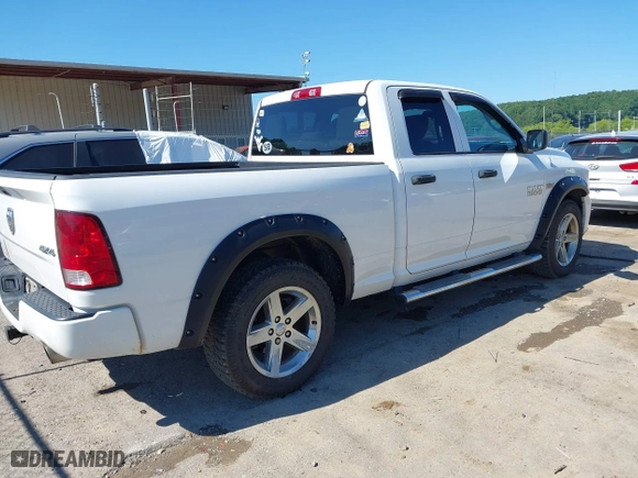 2013 Ram 1500 Tradesman with VIN 1C6RR7FT1DS556827, listed as a IAAI auction lot 39648092 with 138,342 mi miles. Bid and sale history available at carsss.com. Image 4.