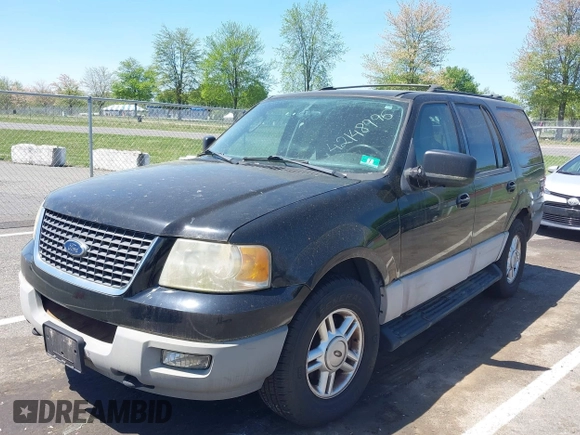 2003 Ford Expedition Special Service z VIN 1FMFU16L13LC24253, wystawiony jako IAAI lot #42148996 z przebiegiem 164 856 mil mil oraz . Historia ofert i sprzedaży dostępna na DreamBid. Obrazek 2.