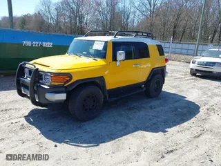 2007 Toyota FJ Cruiser with VIN JTEBU11F270014820, listed as a IAAI auction lot 41812902 with 119,300 mi miles. Bid and sale history available at carsss.com. Image 17.