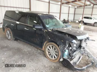 2018 Ford Flex Limited with VIN 2FMGK5D87JBA02782, listed as a IAAI auction lot 41725090 with 138,479 mi miles. Bid and sale history available at carsss.com. Image 1.