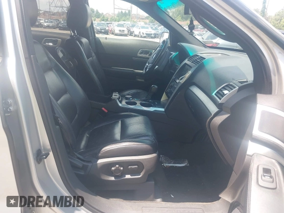 2011 Ford Explorer XLT с VIN 1FMHK8D84BGA75818, выставлен на аукционе IAAI как лот 42556426 с пробегом 162 021 миль миль и . История ставок и продаж доступна на DreamBid. Изображение 5.