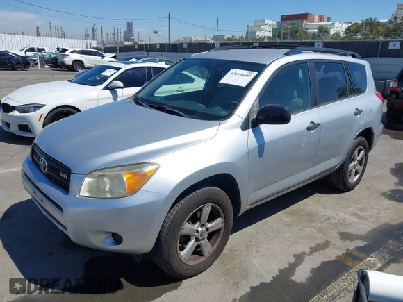 2007 Toyota RAV4 with VIN JTMZK33V076004549, listed as a IAAI auction lot 42018605 with 115,548 mi miles. Bid and sale history available at carsss.com. Image 2.