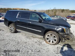 2015 Cadillac Escalade ESV Luxury z VIN 1GYS4SKJ5FR554888, wystawiony jako Copart lot #42372885 z przebiegiem 163 495 mil mil oraz Szkody całkowita. Historia ofert i sprzedaży dostępna na DreamBid. Obrazek 4.