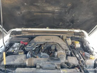 2018 Jeep Wrangler Unlimited Sport S with VIN 1C4HJXDG8JW127299, listed as a IAAI auction lot 42091561 with 116,082 mi miles and . Bid and sale history available at DreamBid. Image 10.