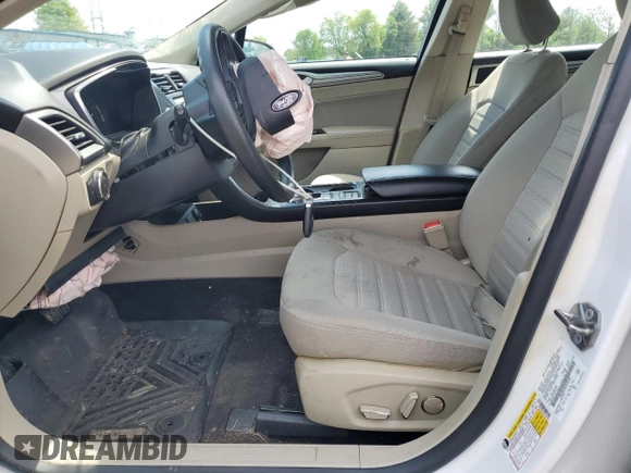 2020 Ford Fusion SE с VIN 3FA6P0LU6LR185265, выставлен на аукционе Copart как лот 55977285 с пробегом Не указан миль и Списание • Salvage title. История ставок и продаж доступна на DreamBid. Изображение 7.
