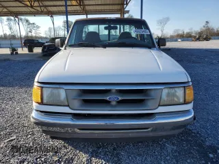 1996 Ford Ranger XL z VIN 1FTCR10U6TUD90403, wystawiony jako Copart lot #45525465 z przebiegiem 57 646 mil mil oraz Szkoda całkowita • Salvage title. Historia ofert i sprzedaży dostępna na DreamBid. Obrazek 5.