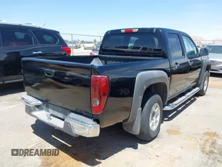 2005 Chevrolet Colorado 1SE LS Z71 z VIN 1GCDS136458246821, wystawiony jako IAAI lot #42267382 z przebiegiem 240 367 mil mil oraz . Historia ofert i sprzedaży dostępna na DreamBid. Obrazek 4.