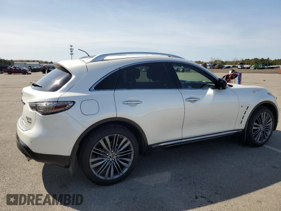 2017 Infiniti QX70 with VIN JN8CS1MW3HM411378, listed as a Copart auction lot 50746075 with 36,738 mi miles and Salvage title. Bid and sale history available at DreamBid. Image 3.