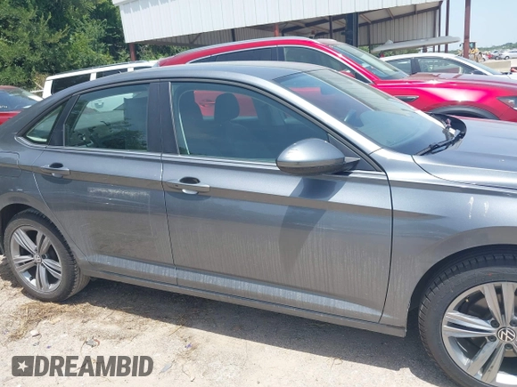 2024 Volkswagen Jetta SE with VIN 3VWEM7BU9RM047828, listed as a IAAI auction lot 42760196 with 21,311 mi miles and . Bid and sale history available at DreamBid. Image 13.