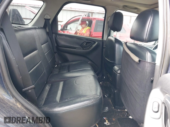 2004 Ford Escape Limited with VIN 1FMCU94144KB50837, listed as a IAAI auction lot 41830815 with 181,729 mi miles. Bid and sale history available at carsss.com. Image 8.