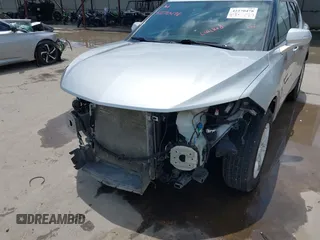 2019 Chevrolet Blazer z VIN 3GNKBBRA3KS698858, wystawiony jako IAAI lot #42270478 z przebiegiem 99 461 mil mil oraz . Historia ofert i sprzedaży dostępna na DreamBid. Obrazek 6.