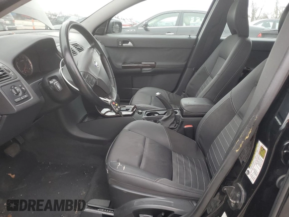 2006 Volvo S40 2.4L with VIN YV1MS382662173239, listed as a Copart auction lot 86269214 with 98,921 mi miles and Salvage Title. Bid and sale history available at carsss.com. Image 7.