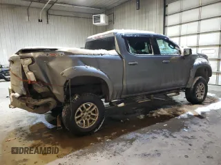 2019 Chevrolet Silverado 1500 RST with VIN 1GCUYEED7KZ160331, listed as a Copart auction lot 43690615 with 125,879 mi miles and Salvage Title. Bid and sale history available at DreamBid. Image 3.