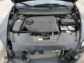 2018 Jeep Cherokee Latitude Plus with VIN 1C4PJLLX1JD524550, listed as a Copart auction lot 75652534 with 240,091 mi miles and Salvage Title. Bid and sale history available at carsss.com. Image 11.