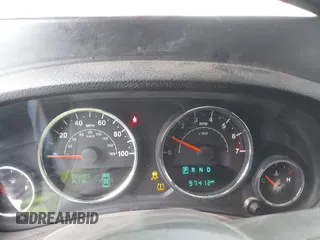 2015 Jeep Wrangler Unlimited Rubicon with VIN 1C4BJWFG7FL646463, listed as a IAAI auction lot 41537553 with 97,412 mi miles. Bid and sale history available at carsss.com. Image 7.