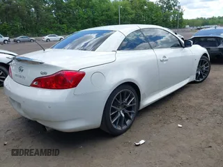 2014 Infiniti Q60 with VIN JN1CV6FE8EM900913, listed as a IAAI auction lot 42218629 with 92,991 mi miles and . Bid and sale history available at DreamBid. Image 4.