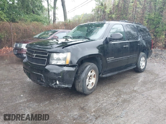 2008 Chevrolet Tahoe 3LT z VIN 1GNFK13088R157201, wystawiony jako IAAI lot #42328632 z przebiegiem 217 173 mil mil oraz . Historia ofert i sprzedaży dostępna na DreamBid. Obrazek 2.