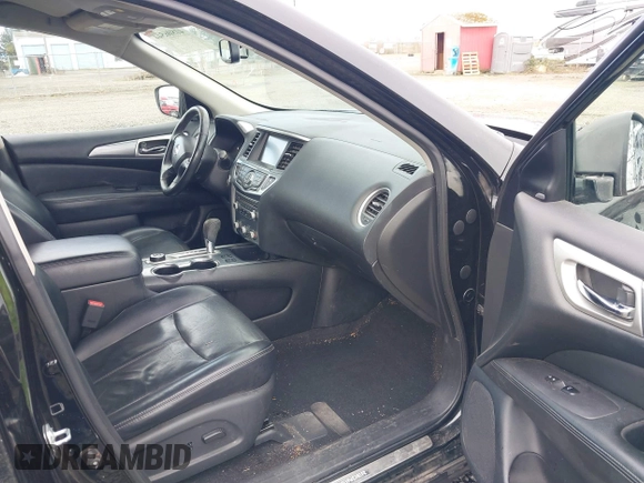 2018 Nissan Pathfinder SL with VIN 5N1DR2MM2JC642120, listed as a IAAI auction lot 41806544 with 68,279 mi miles. Bid and sale history available at carsss.com. Image 5.