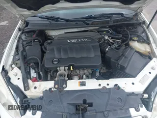 2014 Chevrolet Impala Police Police z VIN 2G1WD5E37E1129114, wystawiony jako IAAI lot #42275018 z przebiegiem 109 297 mil mil oraz . Historia ofert i sprzedaży dostępna na DreamBid. Obrazek 10.