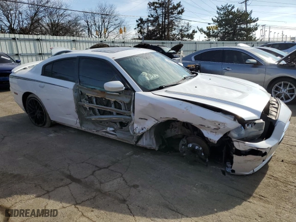 2013 Dodge Charger RT Max with VIN 2C3CDXCT5DH745154, listed as a Copart auction lot 44000595 with 163,852 mi miles and Salvage Title. Bid and sale history available at carsss.com. Image 4.