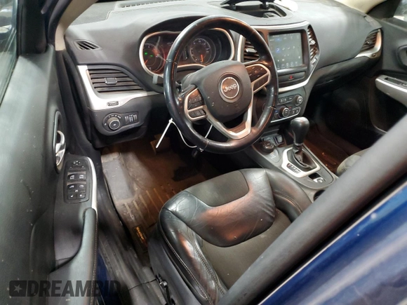 2018 Jeep Cherokee Latitude Plus z VIN 1C4PJMLXXJD547864, wystawiony jako Copart lot #59719005 z przebiegiem 113 160 mil mil oraz Szkoda całkowita • Salvage title. Historia ofert i sprzedaży dostępna na DreamBid. Obrazek 8.