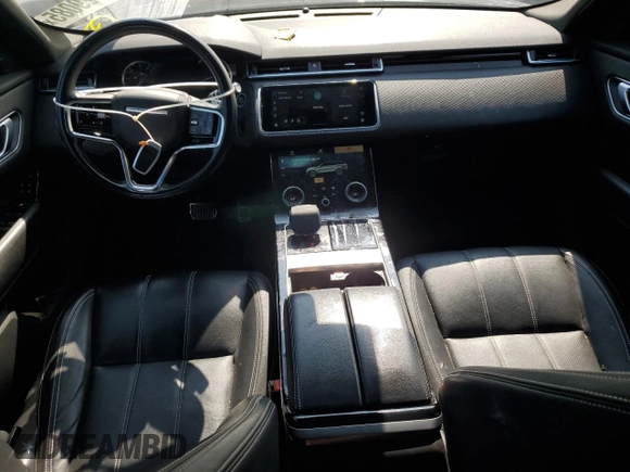 2021 Land Rover Range Rover Velar R-Dynamic S z VIN SALYT2EX1MA314177, wystawiony jako Copart lot #60529085 z przebiegiem 68 838 mil mil oraz Czysty tytuł • Clean title. Historia ofert i sprzedaży dostępna na DreamBid. Obrazek 8.
