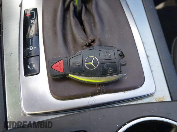 2008 Mercedes-Benz C 300 Sport with VIN WDDGF54X28F155326, listed as a IAAI auction lot 42584387 with 263,424 mi miles and . Bid and sale history available at DreamBid. Image 11.