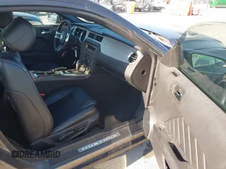 2014 Ford Mustang GT с VIN 1ZVBP8CFXE5254647, выставлен на аукционе IAAI как лот 42201914 с пробегом 95 133 миль миль и . История ставок и продаж доступна на DreamBid. Изображение 5.