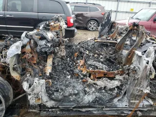 2024 Ford F-150 z VIN 1FTFW7LD2RFB70449, wystawiony jako Copart lot #80944754 z przebiegiem Nie podano mil oraz Szkoda całkowita • Salvage title. Historia ofert i sprzedaży dostępna na DreamBid. Obrazek 7.