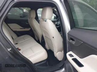 2017 Jaguar F-Pace z VIN SADCP2BV4HA049757, wystawiony jako IAAI lot #42355061 z przebiegiem 45 116 mil mil oraz . Historia ofert i sprzedaży dostępna na DreamBid. Obrazek 8.