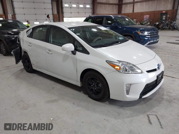 2014 Toyota Prius Four with VIN JTDKN3DU7E1812020, listed as a IAAI auction lot 42198161 with 71,026 mi miles and . Bid and sale history available at carsss.com. Image 1.