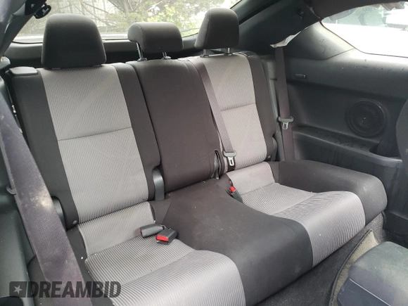 2016 Scion tC z VIN JTKJF5C77GJ020445, wystawiony jako Copart lot #58359755 z przebiegiem 104 576 mil mil oraz Tytuł czysty. Historia ofert i sprzedaży dostępna na DreamBid. Obrazek 10.