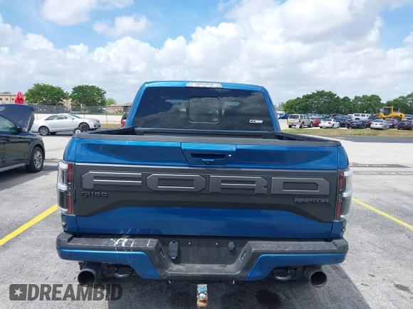 2019 Ford F-150 Raptor with VIN 1FTFW1RG7KFC85441, listed as a IAAI auction lot 41957705 with 16,400 mi miles. Bid and sale history available at carsss.com. Image 16.