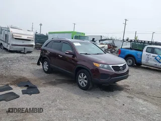 2013 Kia Sorento LX with VIN 5XYKT4A27DG354847, listed as a IAAI auction lot 42502666 with 128,454 mi miles and . Bid and sale history available at DreamBid. Image 1.