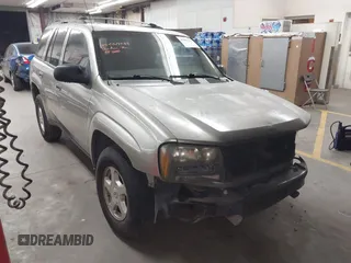 2002 Chevrolet TrailBlazer LS with VIN 1GNDS13S622373606, listed as a IAAI auction lot 41891356 with 229,194 mi miles and . Bid and sale history available at DreamBid. Image 1.