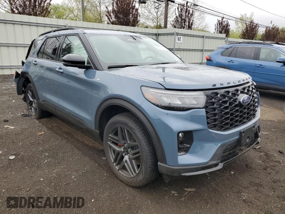 2025 Ford Explorer ST-Line with VIN 1FMUK8KH8SGB48786, listed as a Copart auction lot 55335115 with 1,088 mi miles and Salvage title. Bid and sale history available at DreamBid. Image 4.