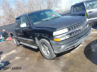 2001 Chevrolet Silverado 1500 LS with VIN 2GCEK19T911404245, listed as a IAAI auction lot 41607953 with 246,487 mi miles. Bid and sale history available at carsss.com. Image 1.