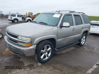 2002 Chevrolet Tahoe LS with VIN 1GNEK13Z12R307523, listed as a IAAI auction lot 41979897 with 196,180 mi miles. Bid and sale history available at carsss.com. Image 2.