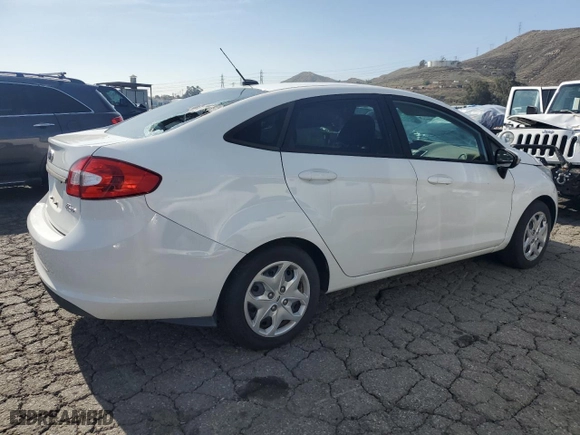 2013 Ford Fiesta SE with VIN 3FADP4BJ5DM194821, listed as a Copart auction lot 45431815 with 103,622 mi miles and Clean Title. Bid and sale history available at carsss.com. Image 3.