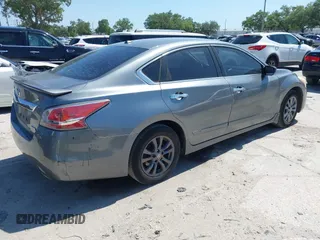 2015 Nissan Altima 2.5 SV with VIN 1N4AL3APXFC468016, listed as a IAAI auction lot 41791762 with 173,525 mi miles. Bid and sale history available at carsss.com. Image 4.