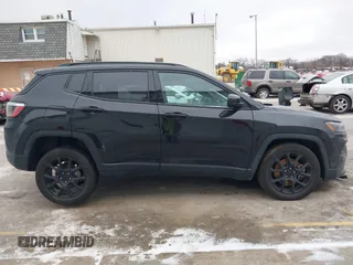 2023 Jeep Compass Latitude with VIN 3C4NJDBN8PT511049, listed as a IAAI auction lot 41258001 with 22,399 mi miles and . Bid and sale history available at DreamBid. Image 14.