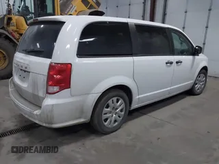 2020 Dodge Grand Caravan SE with VIN 2C4RDGBG7LR183857, listed as a IAAI auction lot 41655582 with 88,161 mi miles and . Bid and sale history available at DreamBid. Image 4.
