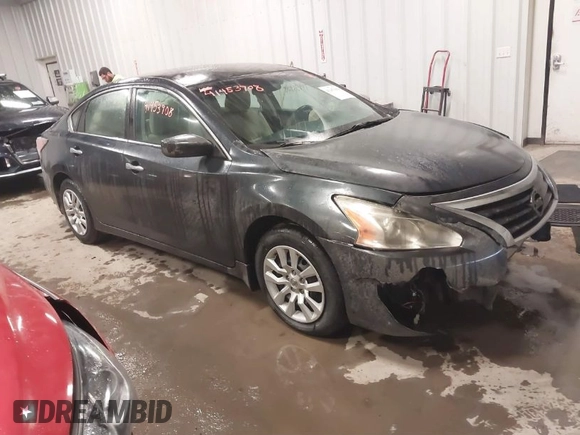 2015 Nissan Altima S with VIN 1N4AL3AP7FC472959, listed as a IAAI auction lot 41453908 with 28,258 mi miles and . Bid and sale history available at DreamBid. Image 1.