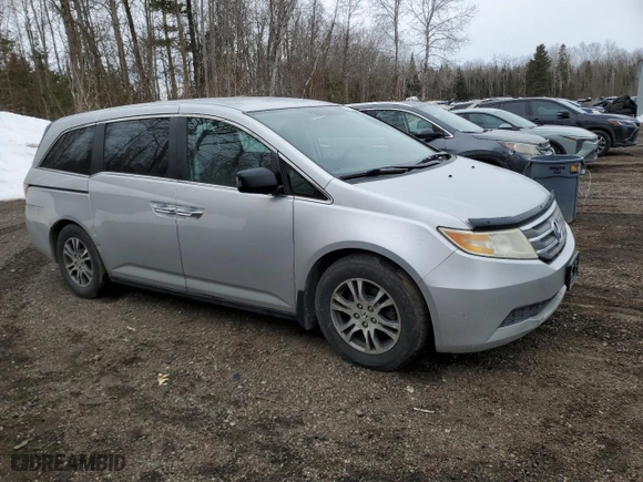 2011 Honda Odyssey EX with VIN 5FNRL5H44BB503277, listed as a Copart auction lot 48213655 with 289,542 mi miles and Clean Title. Bid and sale history available at carsss.com. Image 4.