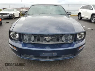 2006 Ford Mustang Standard z VIN 1ZVFT80N865265379, wystawiony jako Copart lot #48431665 z przebiegiem 209 542 mil mil oraz Czysty tytuł • Clean title. Historia ofert i sprzedaży dostępna na DreamBid. Obrazek 5.